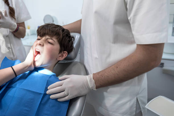 Best Dentist for Tooth Abscess  in Spencer, IA